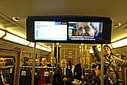 so sieht das neue U-Bajn Fernsehen für München aus, es nennt sich "Münchner Fenster" (©Foto: Martin Schmitz)